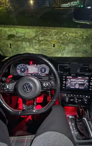 Volkswagen Golf GTI 5p 2.0 tsi Performance 245cv dsg