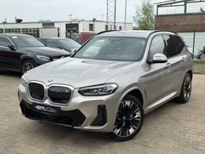 BMW iX3 Impressive M Sport/Pano/HK/LED/HUD/Leder