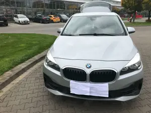 BMW 216