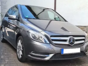 Mercedes-Benz B 200 B 200 (BlueEFFICIENCY) 7G-DCT