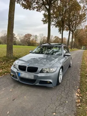 BMW 325 325i Touring Aut.