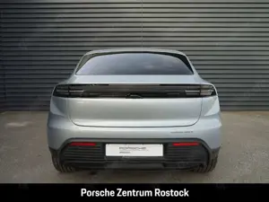 Porsche Macan 4 Surround View BOSE Luftfederung 20-Zoll Bild 4