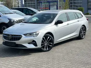 Opel Insignia B Sports Tourer Elegance 4x4*Pano*LED