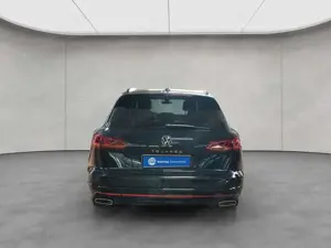 Volkswagen Touareg 3.0 V6 TDI 4Motion R-Line Standheizung HUD Bild 4