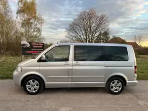 Volkswagen T5 Transporter Bus Multivan Highline