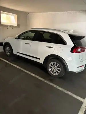 Kia Niro 1.6 GDI PHEV 2WD Aut. Spirit