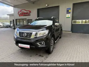 Nissan Navara NP300 Tekna Double Cab 4x4 *AHK *LED
