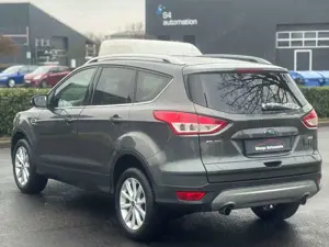 Ford Kuga Titanium*SERVICE NEU*TÜV NEU* Bild 3