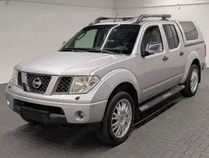 Nissan Navara Double Cab LE 4x4 Für Gewerbe, Ex-/Import