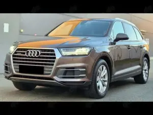 Audi Q7 3.0 TDI quattro tiptronic 7 Sitze