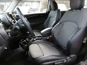 MINI Cooper D LED Nav, Apple CarPlay,Sportsitze,PDC Bild 3