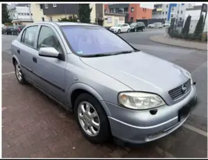 Opel Astra 1.6