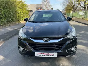 Hyundai iX35 2.0 CRDi Comfort 4WD *1 Hand* Bild 2