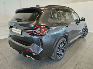 BMW X3 xDrive 20d M Sport Bild 2