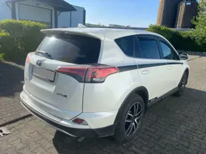Toyota RAV 4 RAV 4 2.0 D-4D 4x2 Start-Stop Edition