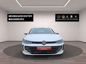 Volkswagen Passat Variant 2.0 TDI DSG ELEGANCE*IQ.LIGHT*AHK*360°KAMERA*el.HE Bild 2