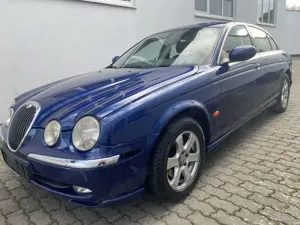 Jaguar S-Type S - Type 3.0 V6 4x4 Executive Special Edition