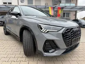 Audi Q3 Sportback 40 TFSI quattro S line, fast VOLL