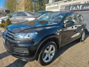 Volkswagen Touareg V6 TDI *NAVI*STANDHEIZUNG*XENON*ALLRAD*