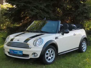 MINI Cooper Cabrio "Pepper White-Leder Schwarz"