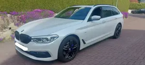 BMW 530 530i Touring Aut. Sport Line