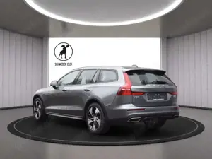 Volvo V60 Cross Country V60 CROSS COUNTRY AWD+GARANTIE+BLIS+AHK+1.HAND Bild 3