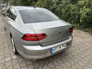 Volkswagen Passat Highline BMT/Start-Stopp Bild 5