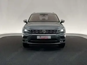 Volkswagen Tiguan Allspace 4Mo.*HIGHLINE*LED-AHK-SHZ-HUD-18 Bild 2