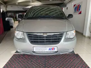 Chrysler Grand Voyager SE 2.8 CRD*1.HAND*TÜV NEU*8xALU