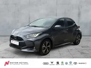 Toyota Yaris 1.5 Hybrid Teamplayer LED+APP+ACC+SHZ+RFK