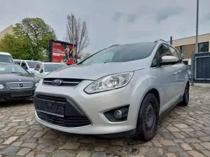 Ford Grand C-Max Champions Edition