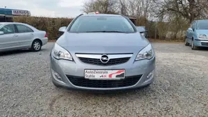 Opel Astra J Sports Tourer Design Edition / Garantie Bild 2