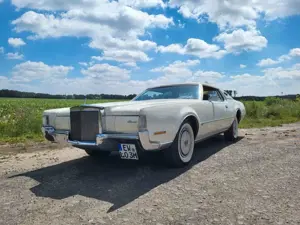 Lincoln Continental Mark IV Aus Sammlung Garantie . Bild 3