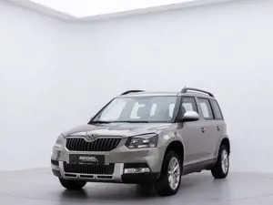 Skoda Yeti 1.6 TDI DSG Ambition Outdoor*SHZ*TEMP*PDC*