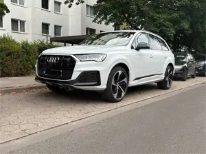 Audi SQ7 TDI quattro tiptronic
