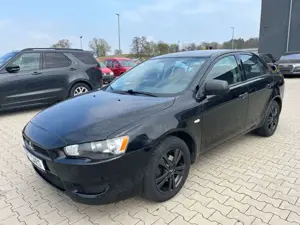 Mitsubishi Lancer Lim. Inform 1.5  8-fach