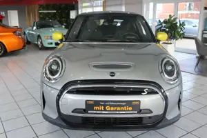 MINI Cooper S E - Automatik-LED-Navi-ACP-DigiatlTacho Bild 3