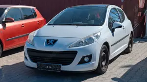 Peugeot 207 Urban Move 90 dci *Klima*Pano dach