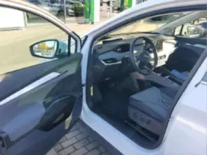 Skoda Enyaq iV 80 LOFT MATRIX+NAVI+AHK+PANO+HuD+WäPu Bild 4
