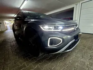 Volkswagen T-Roc Black Style AHK IQLight Massage ACC Alcantara