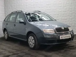 Skoda Fabia Combi Classic Klima TÜV 04/2028 Bild 3