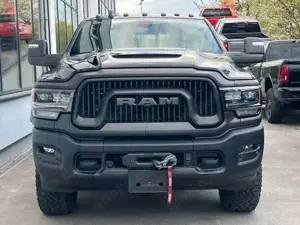Dodge RAM 2500 CREW CAB POWER WAGON 6.4l V8