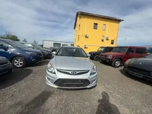 Hyundai i30 cw Classic Bild 2