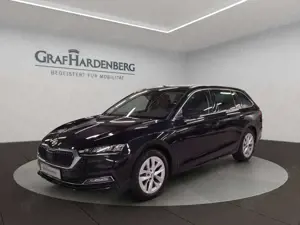 Skoda Octavia Combi 2.0 TDI DSG Style LED ACC Navi