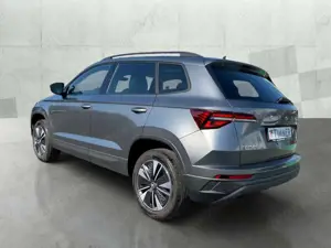 Skoda Karoq Tour 2.0 TDI*AHK*RFK*NAVI*PANO*MATRIX* Bild 5