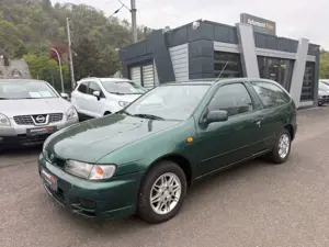 Nissan Almera 1.4! TÜV NEU! Elektr. Fensterheber!