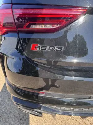 Audi RS Q3 2.5 TFSI quattro Bild 2