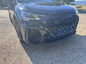Audi RS Q3 2.5 TFSI quattro Bild 3