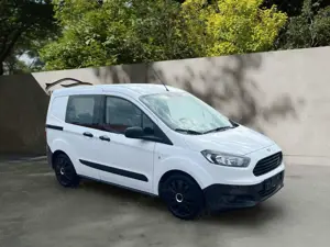 Ford Transit Courier /5 Sitzer/2x Schiebetür