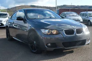 BMW 335 3 Coupe 335i xDrive M - Paket